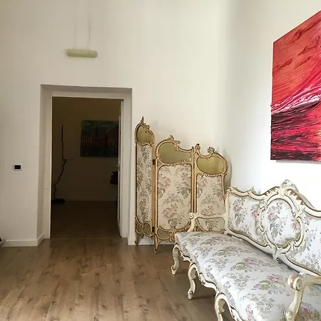 La Galleria Bed & Breakfast 4*