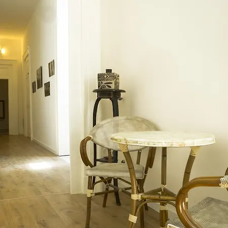 Alojamento de Acomodação e Pequeno-almoço La Galleria