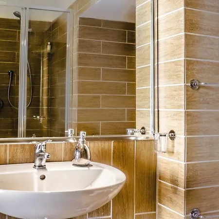Bed & Breakfast La Galleria 4*