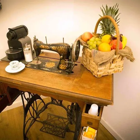 La Galleria Bed and breakfast